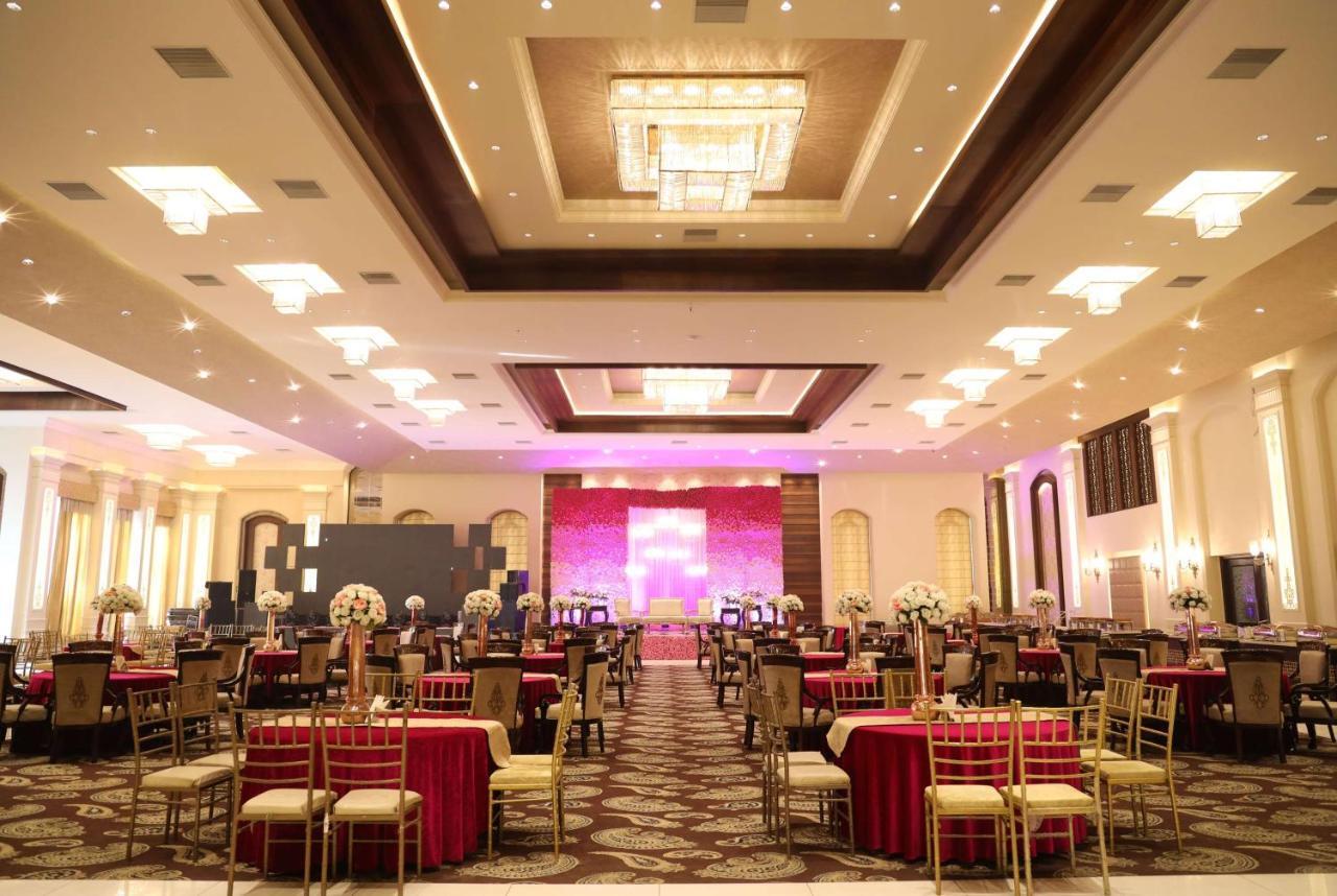 Ramada By Wyndham Kapurthala Otel Dış mekan fotoğraf
