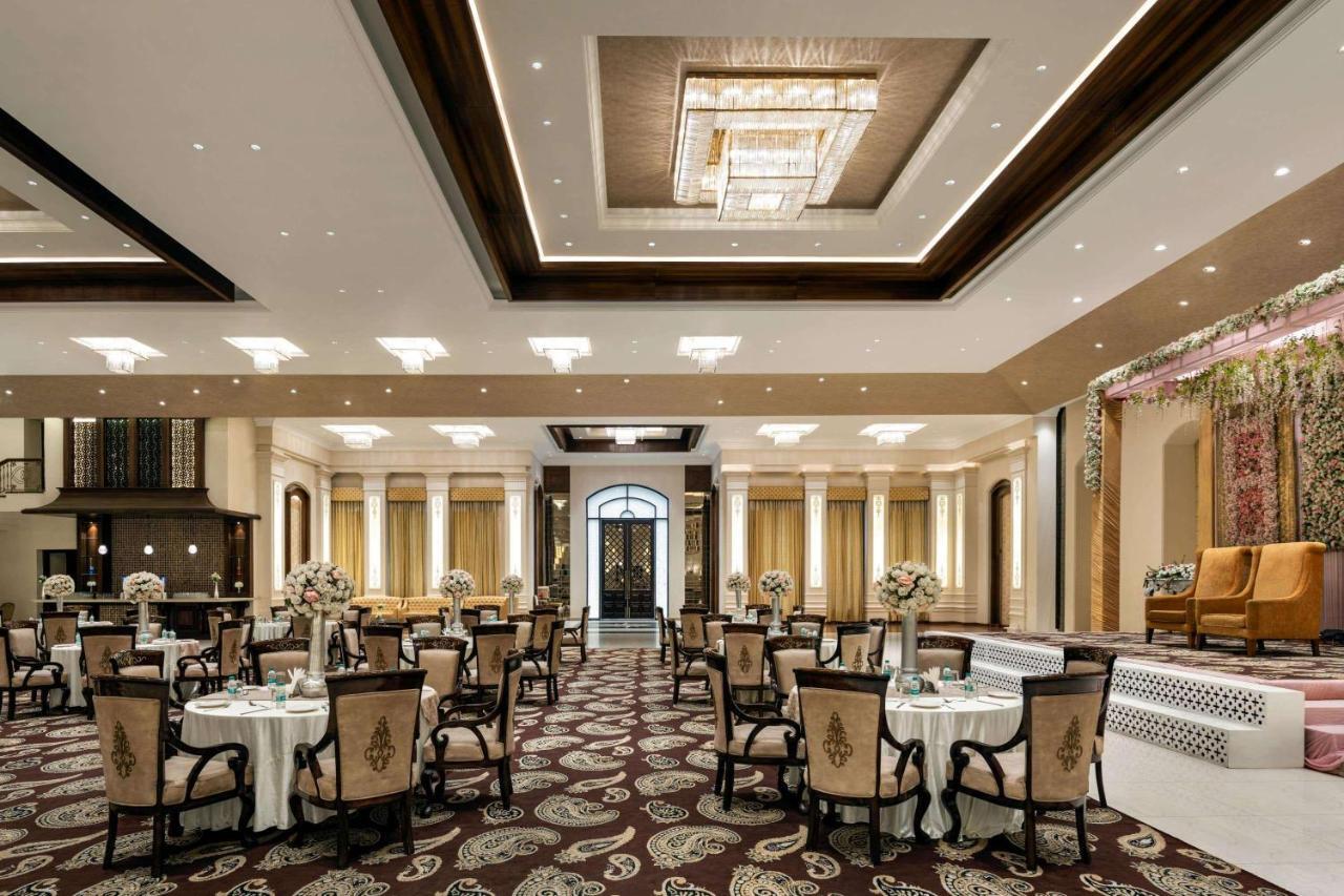 Ramada By Wyndham Kapurthala Otel Dış mekan fotoğraf